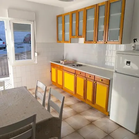 Apartment With Parking Space Primosten Burnji, Primosten - 27862