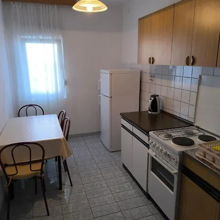 With Parking Space Primosten Burnji, Primosten - 27862 Apartment